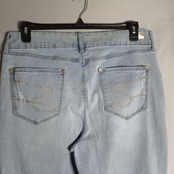 Seven7 Women's Tummy Less High-Rise Skinny Distressed Light Wash Jeans Size 16 - Picture 5 of 9